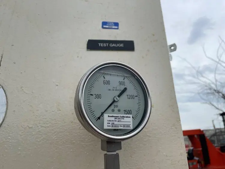 Used _UNKNOWN_ 8000 Leak Testers | Harris Machine Tools, Inc. #407286