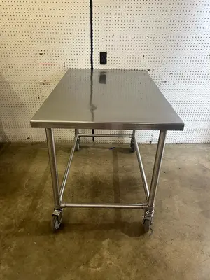 Used Falcon Restaurant Supply Used 48" X 30" Stainless Steel Table with Casters - WO1 Food Prep Tables Illinois US | Falcon Restaurant Supply #1375237