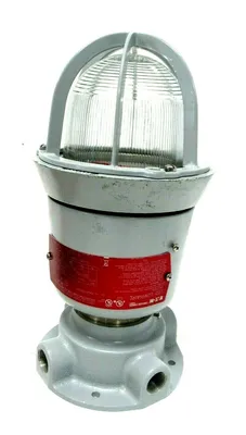 NEW EATON CROUSE HINDS EVLEDCX2C201 LED LIGHT FIXTURE