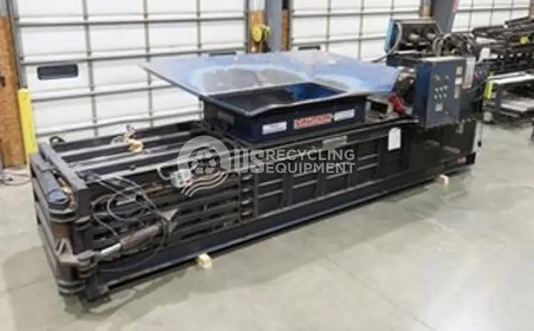 Used 2005 MAX PAK HCE 4872 CLOSED DOOR HORIZONTAL BALER Balers Indiana US | US Recycling Equipment #1399315