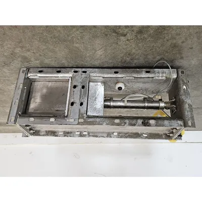 Used 6" Square Stainless Steel Pneumatic Roller Gate Valve