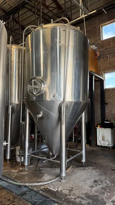 DYM 60bbl (1,860 Gallons) Unitank/Fermenter