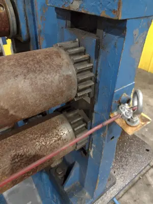 36” WIDE YODER SLITTING HEAD WITH POWERED FEED ROLLS: STOCK  #22951