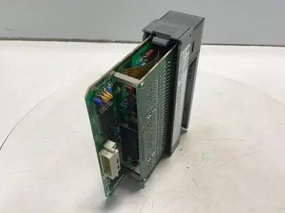 USED ALLEN BRADLEY 1746-IV32 SER C