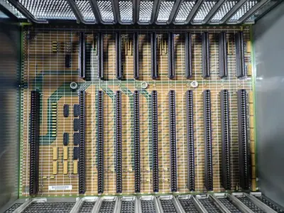 16-slot Rack