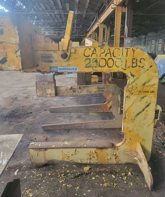 Used ACCO _UNKNOWN_ Coil Lifters Ohio US | D & H Machinery, Inc. #221793