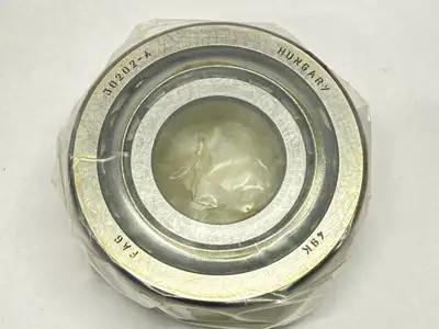 NEW FAG TAPERED ROLLER BEARING 15MM BORE 35MM OD 11.75MM WIDTH