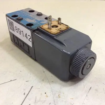 USED VICKERS DG4V-3-2AL-M-U-HL7-60
