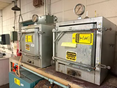 Used _UNKNOWN_ _UNKNOWN_ Lab Vacuum Ovens Ohio US | Myron Bowling Auctioneers Inc #1504625