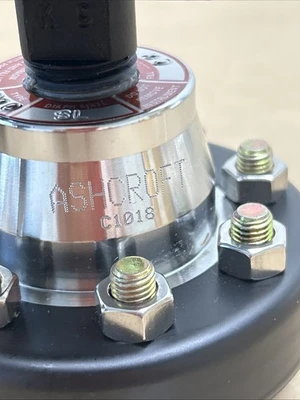 ASHCROFT DURAGAUGE 0-140 W/ BASE C1018 ~ NEW NO BOX~FAST SHIPPING + WARRANTY