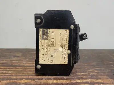 Used FEDERAL PACIFIC NQ11015 Switchgears British Columbia CA | Lenmark #242210