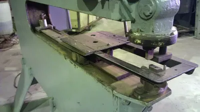 Used _UNKNOWN_ _UNKNOWN_ Nibblers Quebec CA | Machineco #1475093