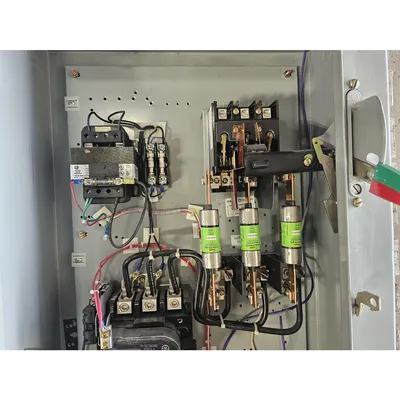 Used 50HP NEMA Size 3 Combination Motor Starter 100 AMP GE Controller