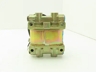 Honeywell Skinner V9NCTNX2 Solenoid Valve 4-Way NO 120V 115 PSI 1/4" NPT