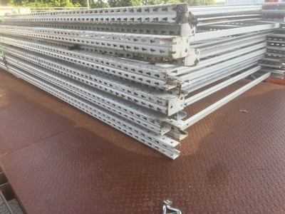 Used LOT OF PALLET RACKING _UNKNOWN_ Pallet Racking Michigan US | Miedema Asset Management Group #1313191
