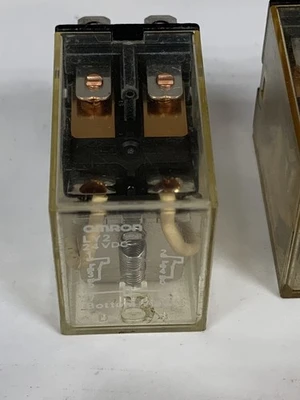 USED Omron LY2 24VDC