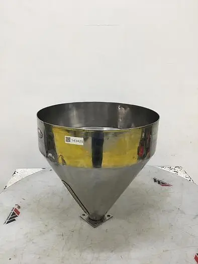 Used METAL FABRICATOR 22X20HOP Hoppers Michigan US | Ideal Machinery #696184