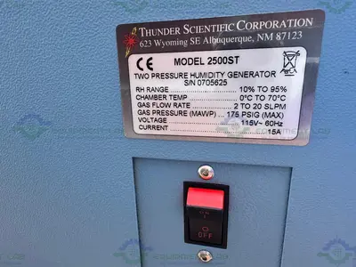 USED THUNDER SCIENTIFIC 2500 ST HUMIDITY GENERATOR 0 - 70ºC, RH 10% - 95%, 657 HRS