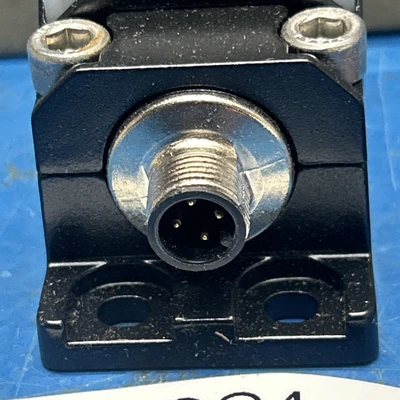NEW Pepperl Fuchs 18755B