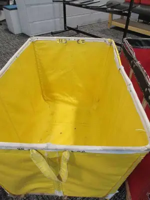 MOBILE, COMMERCIAL LAUNDRY  HAMPERS.