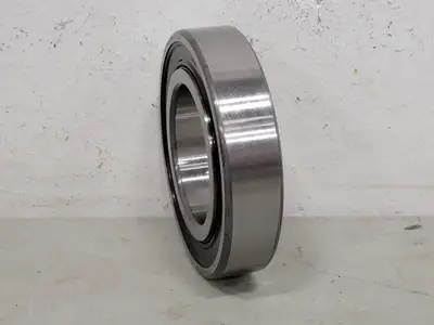 NEW SKF 6210-2RS1/C3