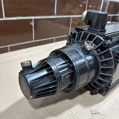 USED Indramat Bosch Group MAC112B-0-GD-4-C/130-A-0/WI524LV