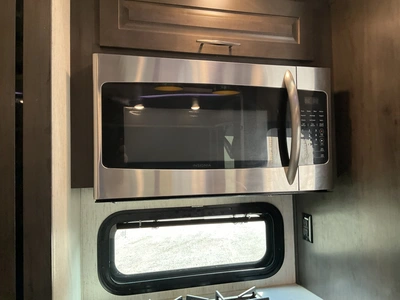 Used 2022 GRAND DESIGN MOMENTUM Campers, Caravans, Motorhomes Michigan US | Miedema Asset Management Group #1366695