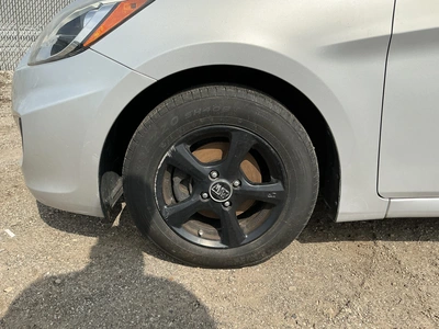 USED 2017 HYUNDAI ACCENT SE