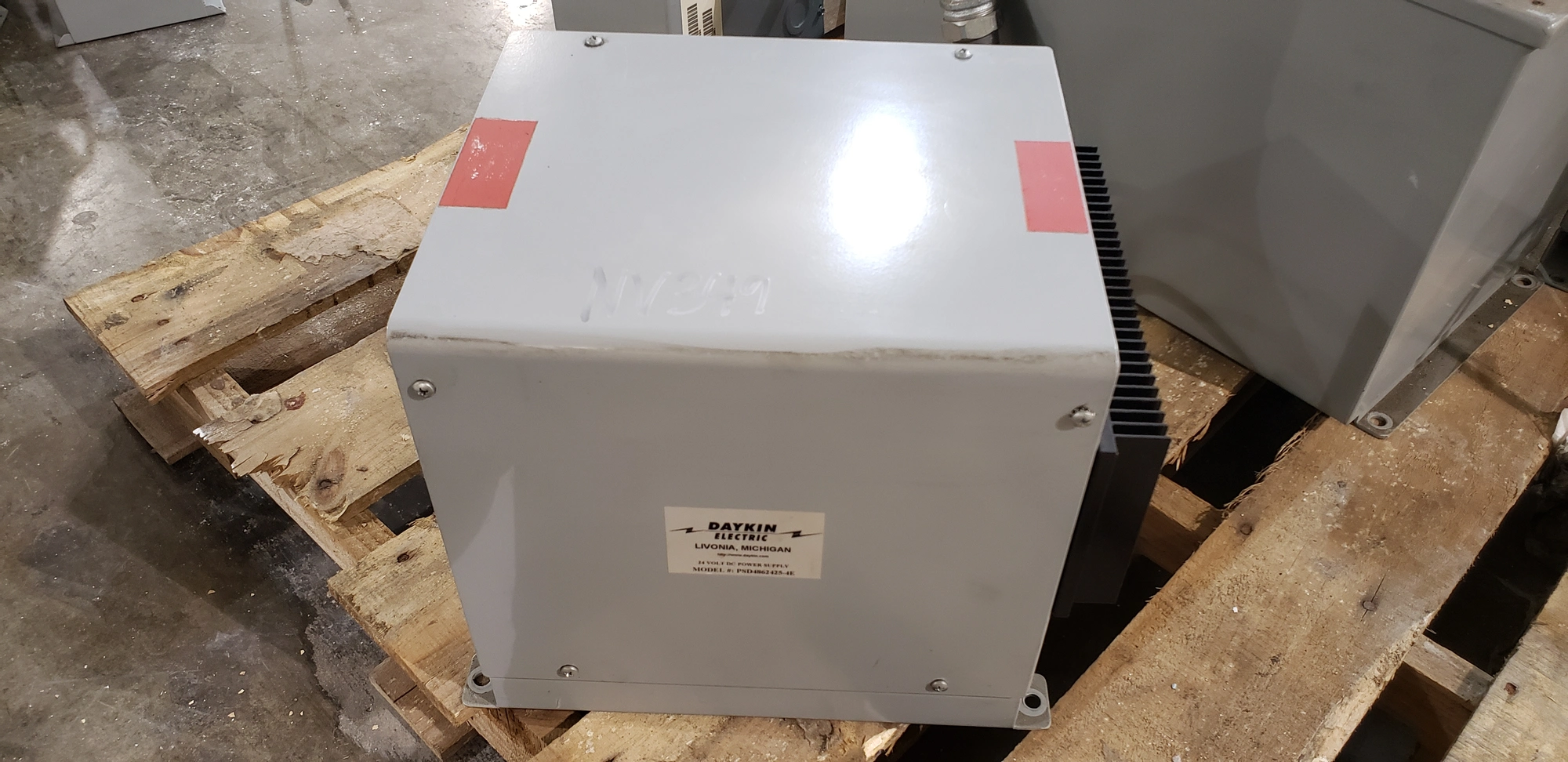 Daykin PSD4862425-4E 24v DC Power Supply