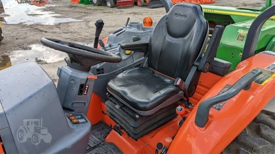 USED 2013 KUBOTA L3560