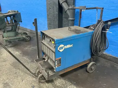 Used MILLER DIMENSION 452 Mig Welders Ohio US | HGR 24 #1460568