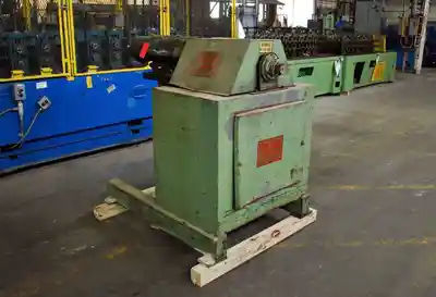 5,000 Lb. x 18″ FEED LEASE CORPORATION Single Arm Coil Reel