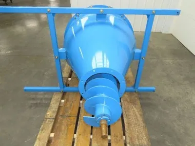 Motovario Mixing Hopper 5-1/2Hp Motor 460V 10" Auger 97 RPM