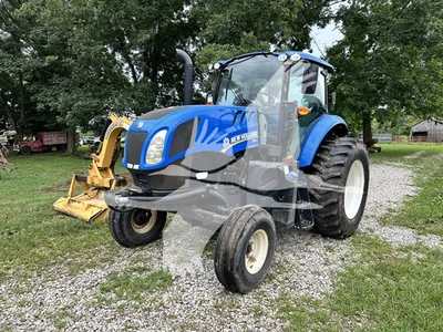 USED 2015 NEW HOLLAND TS6.110