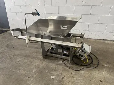 Meyer Vibratory Feeder