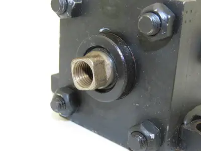 Hanna DSF1G Pneumatic Air Cylinder 2" Bore 4" Stroke