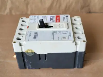 USED CUTLER-HAMMER FDC3200L
