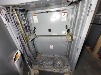 15kV Switchgear Lineup MVS Load Break Controller, 2000 Amp