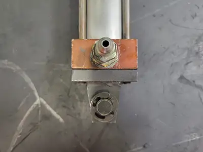 Pneumatic Cylinder 1-1/2" Bore x 35" Stroke