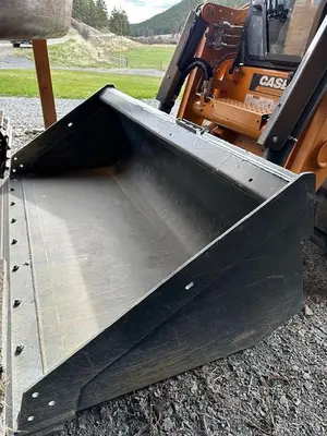 USED 2024 CASE TV620B