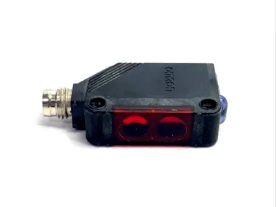Used Omron E3Z-R86 Photoelectric Sensors Michigan US | Maverick Industrial Sales #1395688