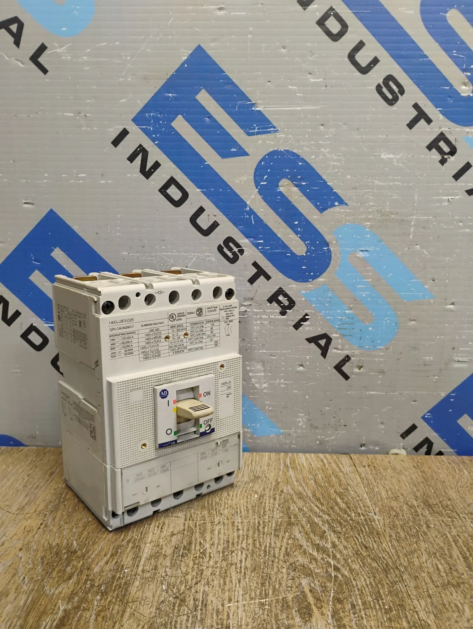 USED ALLEN BRADLEY 140G-J3F3-D25