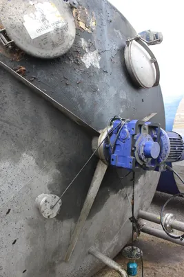 _UNKNOWN_ 25,100 Litre Stainless Steel Tanks | Perry Equipment (3)