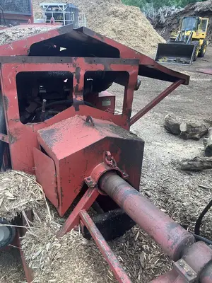 Used 1997 MORBARK 1300 Forestry Grinders Virginia US | GF Equip Sales #1144645