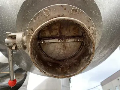 USED CHANGZHOU YIBU DRYING EQUIPMENT CO. SZG-1000