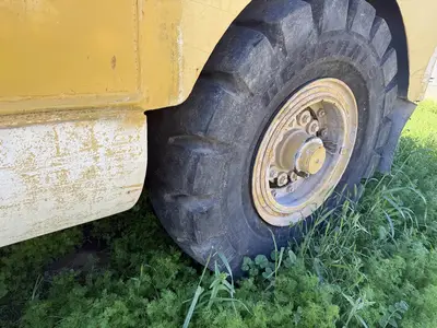 USED 1986 CATERPILLAR 613