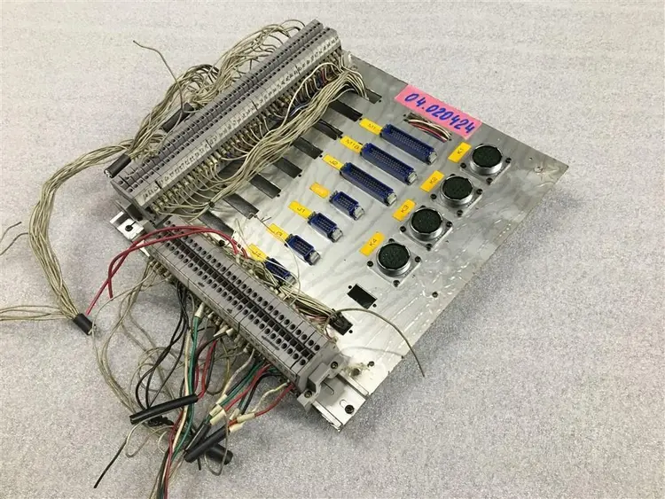 Used KAO MING OPERATOR PANEL Misc Electrical & Power Parts BE | Apt International N.V #363992