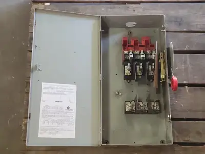 USED CUTLER-HAMMER 1HD363