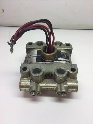 USED SKINNER VALVE V933DEF2075