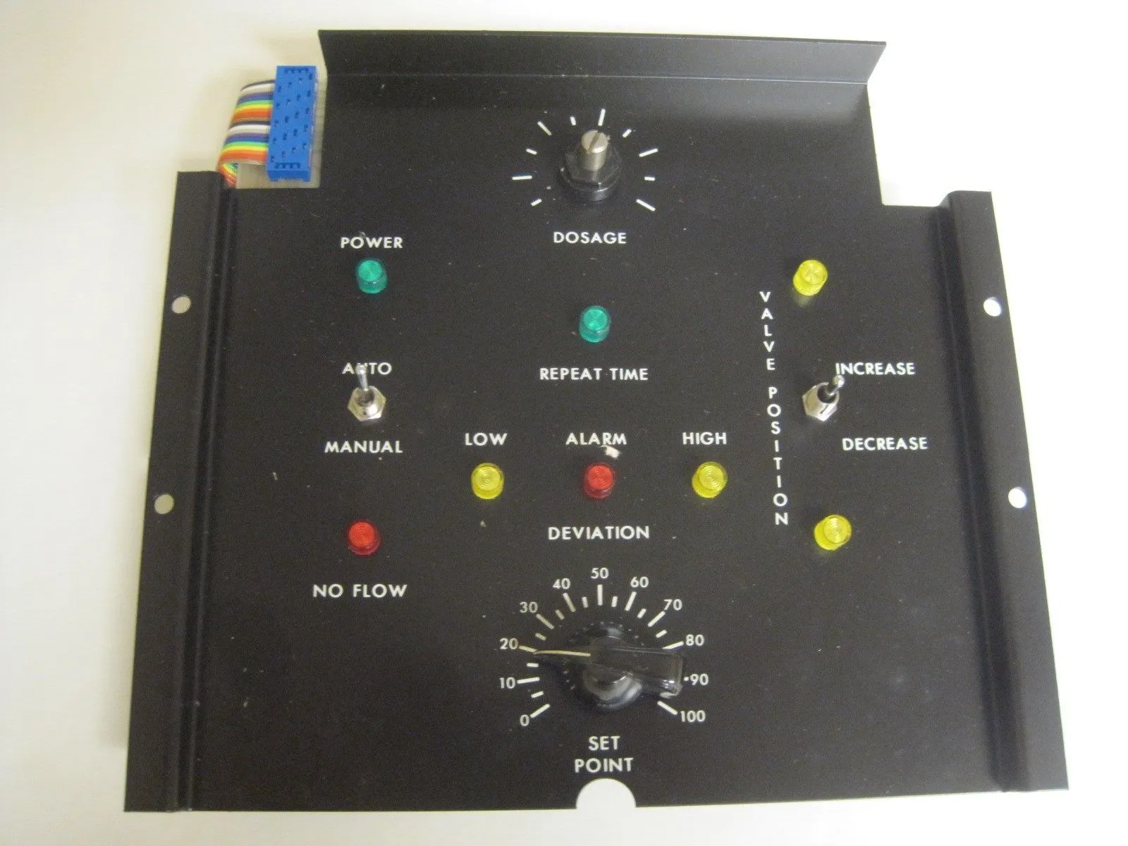 NEW CAPITOL CONTROLS R-2072 FRONT PANEL ASSY